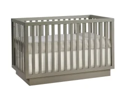Natart Juvenile Como Classic Crib