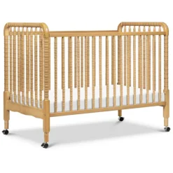 DaVinci Jenny Lind Stationary Crib