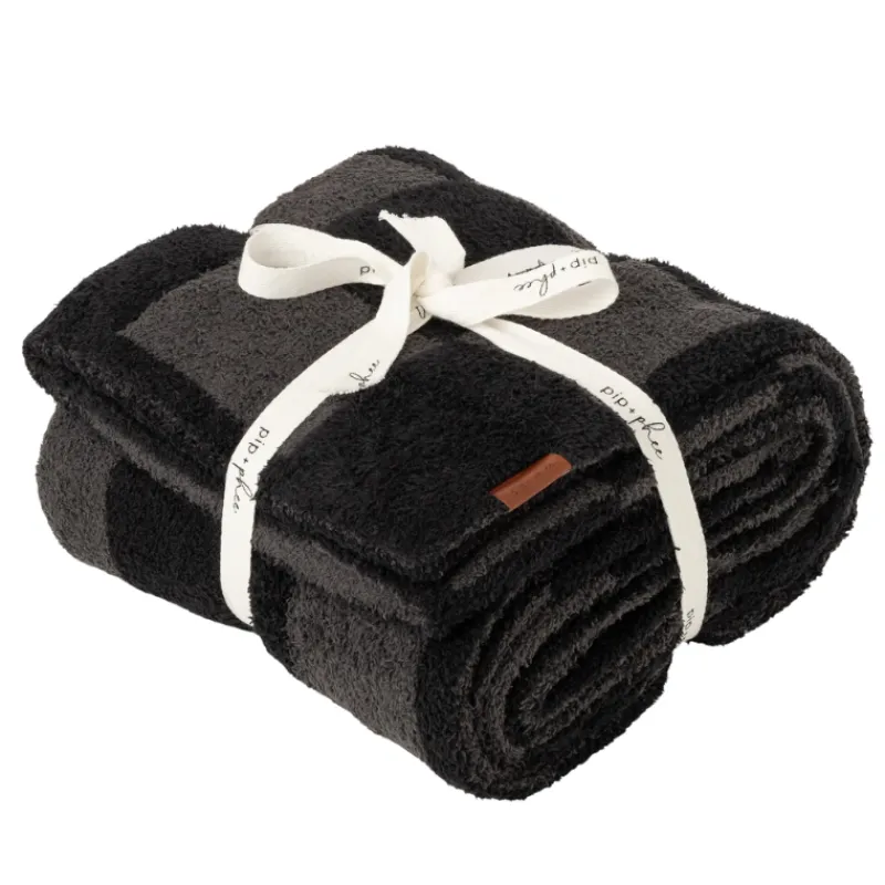 Pip + Phee Plush Blankets