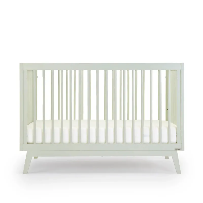 dadada baby Soho 3-in-1 Convertible Crib
